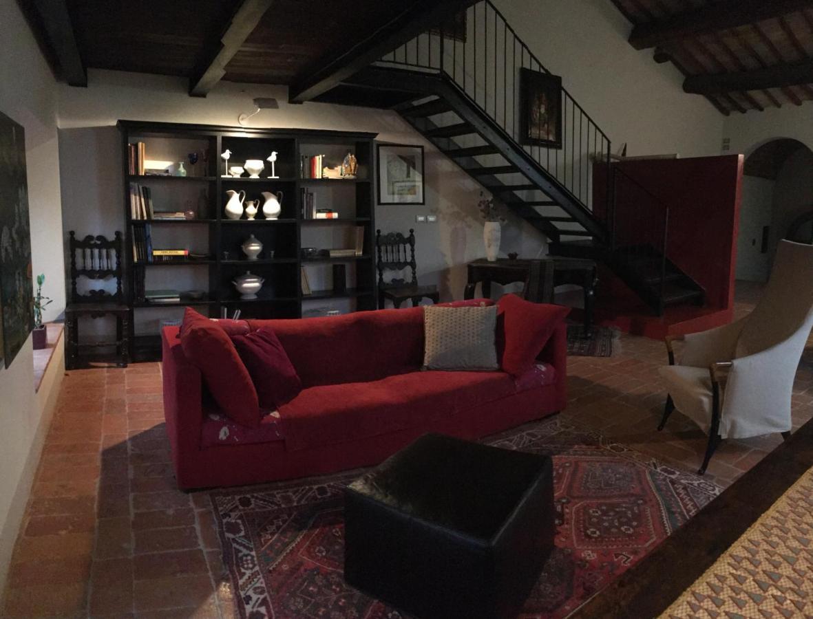 Holiday Apartment In Historical Palace Montepulciano Exterior photo